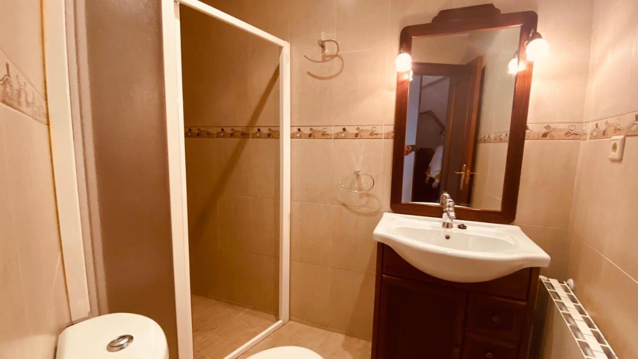 Apartamentos Rurales Lleguera 利亚内斯 外观 照片