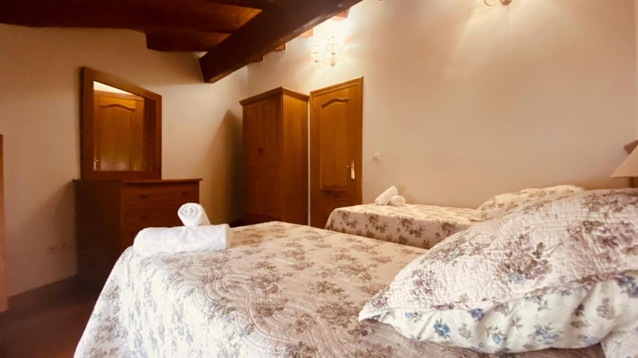 Apartamentos Rurales Lleguera 利亚内斯 外观 照片
